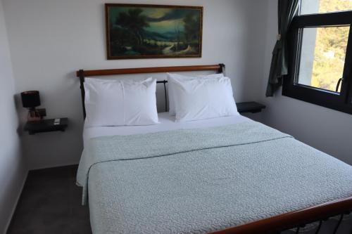 Katil atau katil-katil dalam bilik di Waterview Villa
