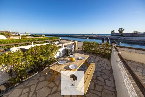 appartement 1ère ligne avec accès plage