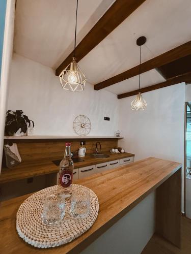 Dapur atau dapur kecil di RajRaj apartmani Gradiska