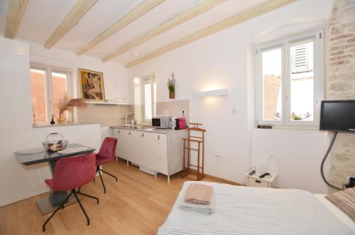 Oliva & Lavanda Studios