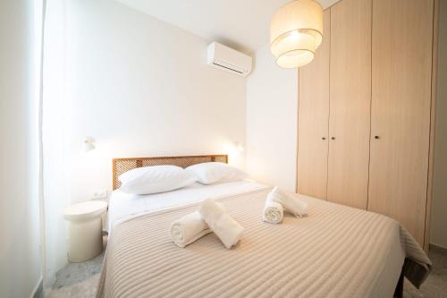 Coastal Serenity Apartment