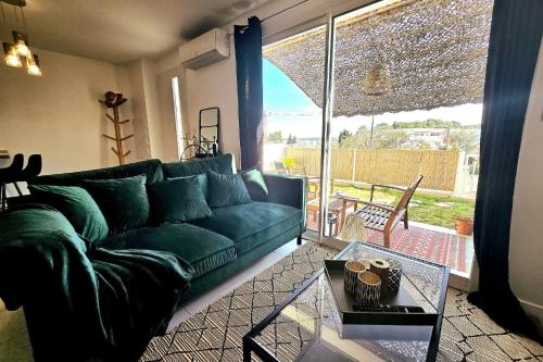 Cozy 2 bedroom house with Garden & Parking