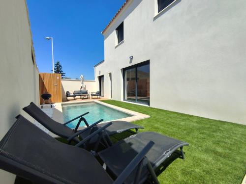 Superbe Maison neuve Piscine Clim parking Recharge voiture électrique