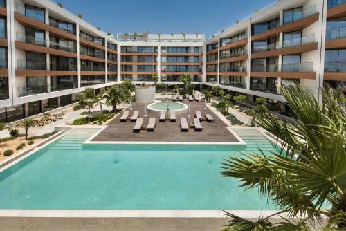 Del Mar Apartment - BT