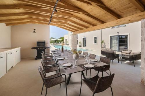 Villa Madora