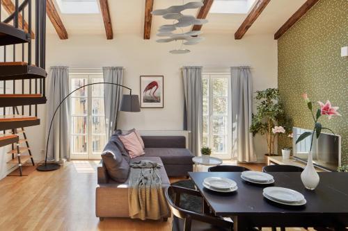 Prague Days - Maisonette with AC and 2 Bathrooms in New Town