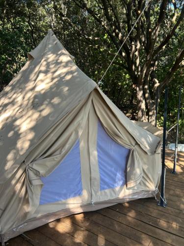 Fotografie z fotogalerie ubytování Tente Lodge avec Vue sur la Baie d'Ajaccio v Ajacciu