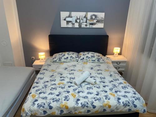 Postel nebo postele na pokoji v ubytování Apartment Ramy