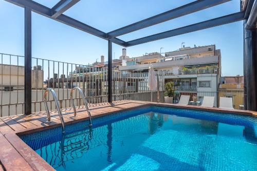 My Space Emirates - Fully equipped apartments near the Beach with shared pool