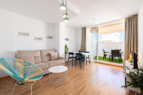 AvantiStays AlcantaraSol, junto a la playa con parking gratis