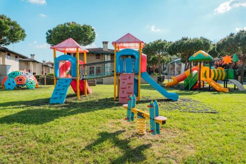 Herní místnost nebo prostor pro děti v ubytování Airone Bianco Residence Village