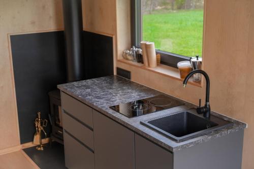 Dapur atau dapur kecil di MyRetreat - cabin for two