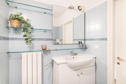 Easylife - Milano - Curtatone 2 - Porta Romana