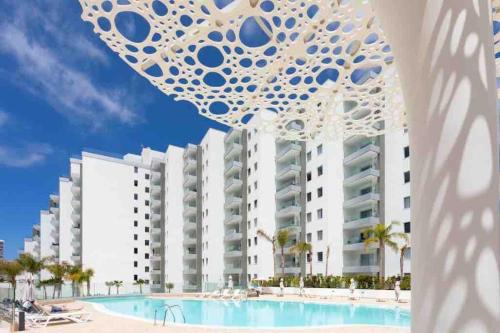 Ocean Garden, Heated Pool, Sunny Terrace,Fast Wifi