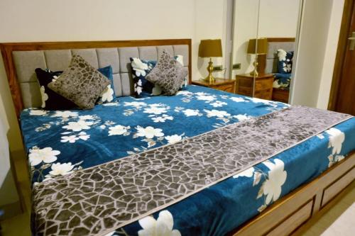 Cama o camas de una habitación en Red Stone Villa - Shimla