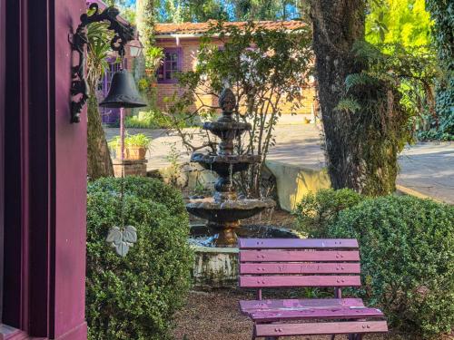 Taman di luar Petit Hotel Provence Gramado
