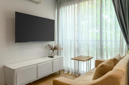 Et tv og/eller underholdning på Zcape 2 Phuket by RESAVA