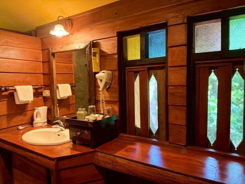 Koupelna v ubytování Baan Krating Pai Resort - SHA Plus