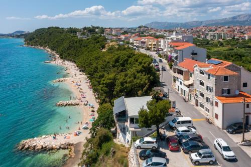 SUMMER ORCHID - Spacious Duplex By The Beach & PS5