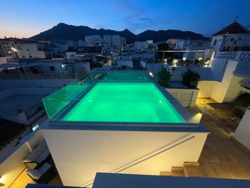 House in the Old Town of Marbella with Private Pool and Free Parking