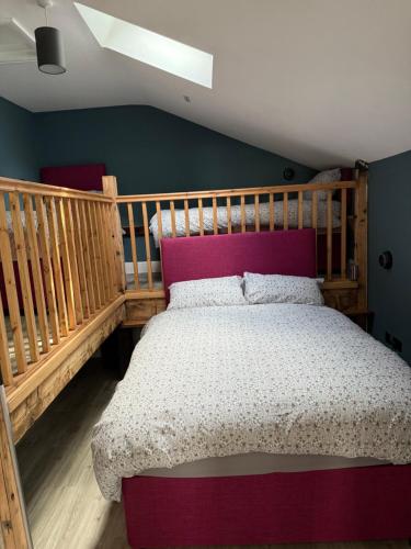 Brand New Stylish Converted Coach House in Cardiff photo 3