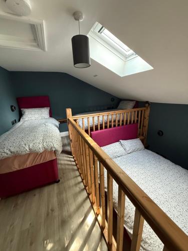 Brand New Stylish Converted Coach House in Cardiff photo 7