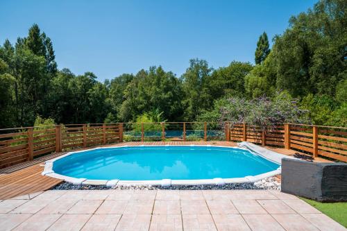 Maison avec piscine chauffée