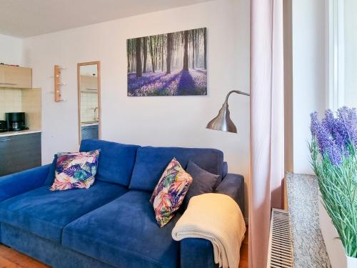 visit baltic - Kwartał Róży Wiatrów Apartament Lawendowy z sypialnią i balkonem