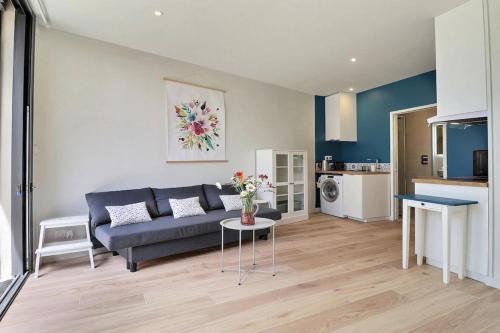 Η κουζίνα ή μικρή κουζίνα στο Le Pavillon - Bright and elegant T2 - Caluire-et-Cuire