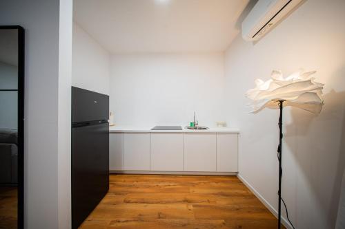 Zagreb 189 - Bedroom - Parking - New - Apartment - Flexible Keybox Entry - Modern - Monthly Rent - WiFi