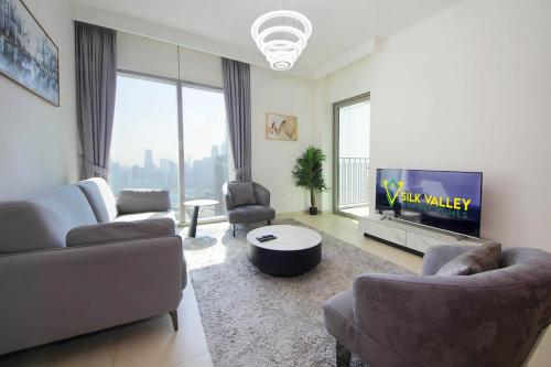 Silk Valley - Luxury 2B with iconic Burj Khalifa views and walk to Dubai Mall