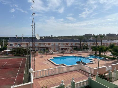 Beach house, 2 pools and 50-meter terrace