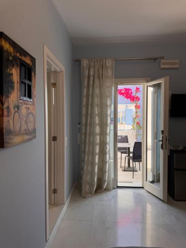 Gallery image of Myrto Hotel in Koufonisia