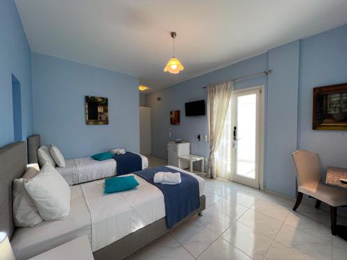Gallery image of Myrto Hotel in Koufonisia
