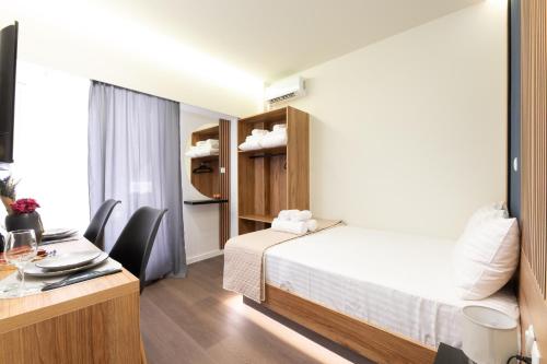 Modern Rooms Pagrati