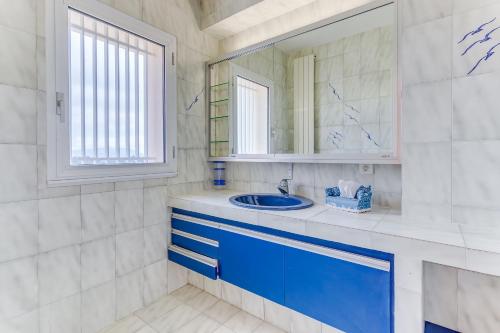 VILLA DYONIS VI4439 by Riviera Holiday Homes