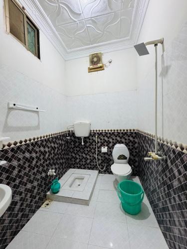 Ванная комната в Comfort Rezidor Guest House