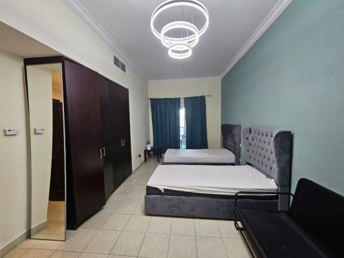 Budget Spacious Room Heart of marina