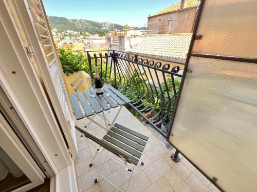 Μπαλκόνι ή βεράντα στο KING RESIDENCE OLD TOWN RAB 2 - Adults Only