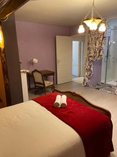 Gallery image of Villa Christine chambre ROSE in La Celle-sous-Gouzon