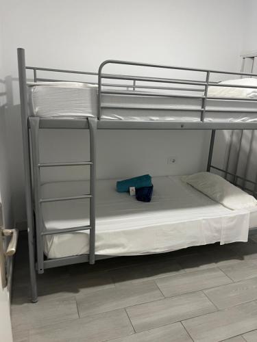 Postel nebo postele na pokoji v ubytování B&B paraiso tenerife super suite
