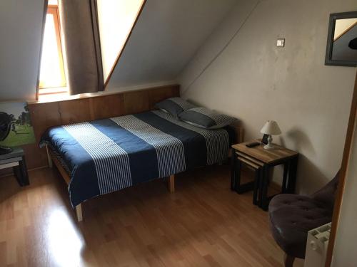 Charming & bright studio in Marais