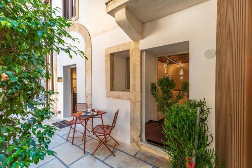 Re Carlo - Ortigia Luxury Suite photo 3
