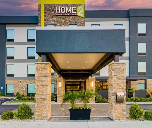 Home2 Suites By Hilton Bolingbrook Chicago in Naperville