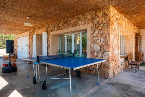 Πινγκ πονγκ στο Finca Son Montserrat ή εκεί κοντά