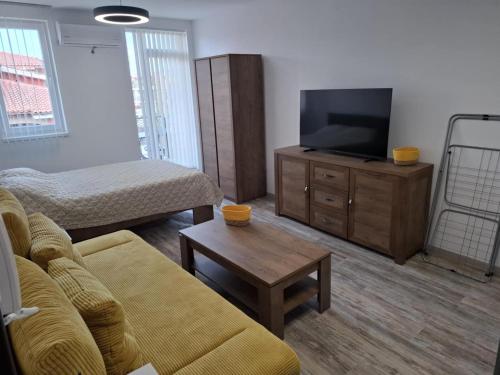 РАВДА Лазур Аурелия