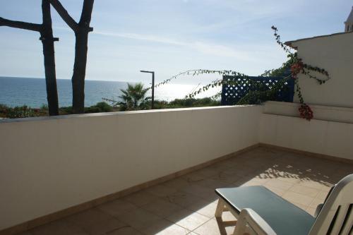 Gallery image of Villa Da Colina 3 Bedrooms Sea Views A Few Minutes Walk To The Beach Vale Do Lobo in Vale do Lobo