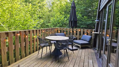 Balcon ou terrasse dans l'établissement Les Jardins de Durbuy