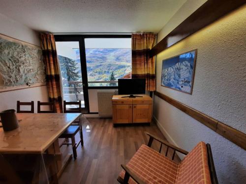 Appartement 6 pers ski au pied à La Croisette, Les Menuires - FR-1-452-211