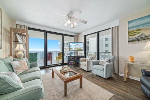 Posezení v ubytování Summer House Unit 1006A